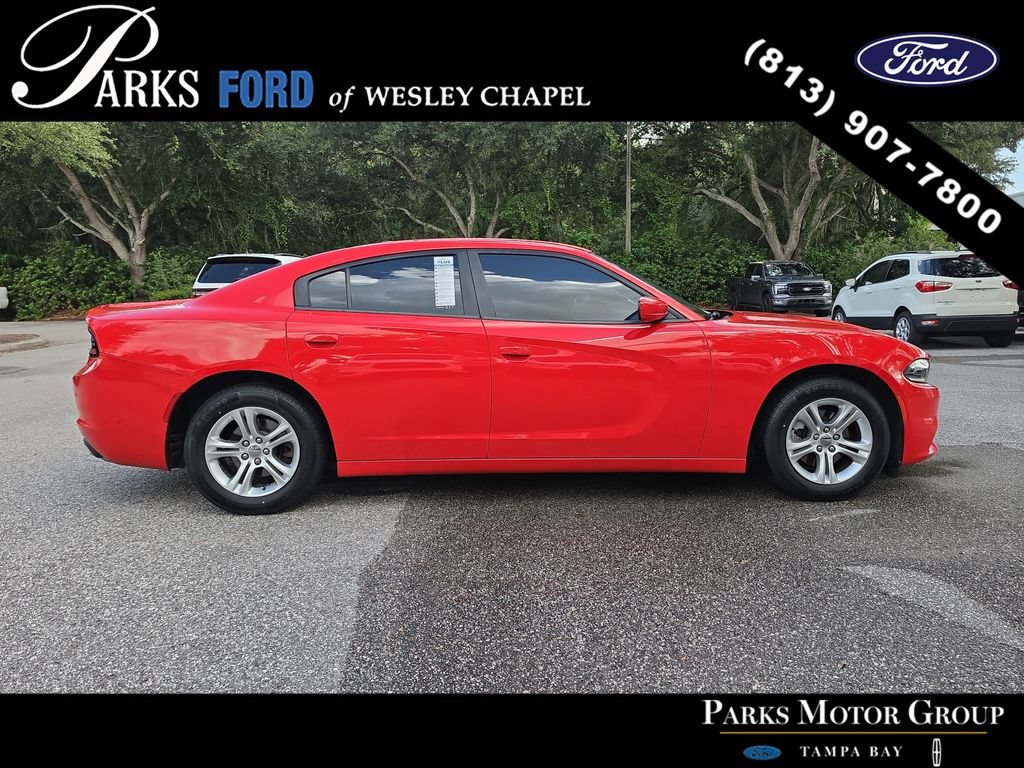 Used 2019 Dodge Charger SXT RWD image 4