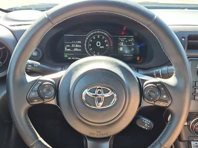 Used 2025 Toyota GR86 RWD image 14