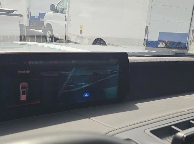 Certified 2025 Ford Expedition Platinum image 9