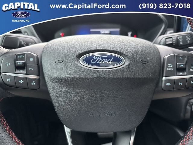 Certified 2023 Ford Escape ST-Line w/ Tech Pack #1 AWD/4WD image 32
