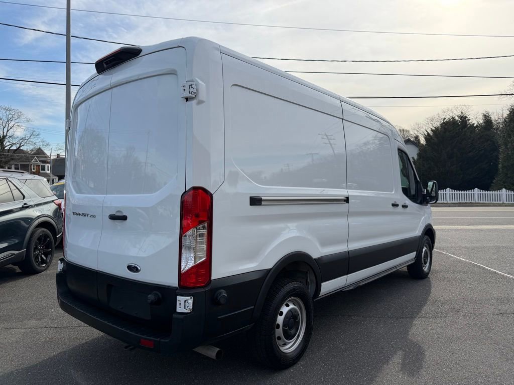 Certified 2024 Ford Transit 250 148 Medium Roof w/ Load Area Protection Package image 4