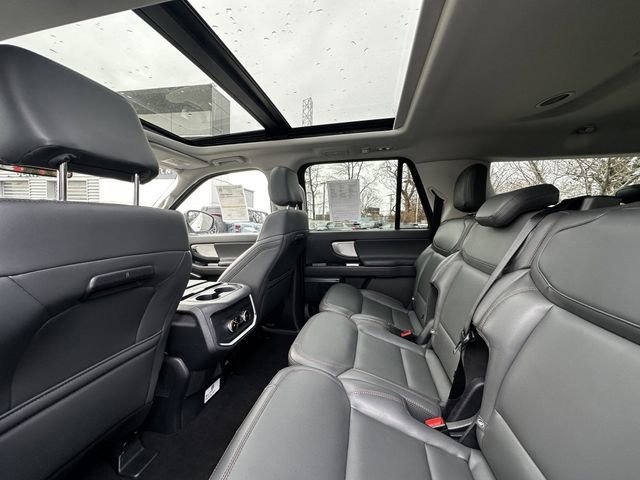 Certified 2025 Ford Expedition Max Active image 19