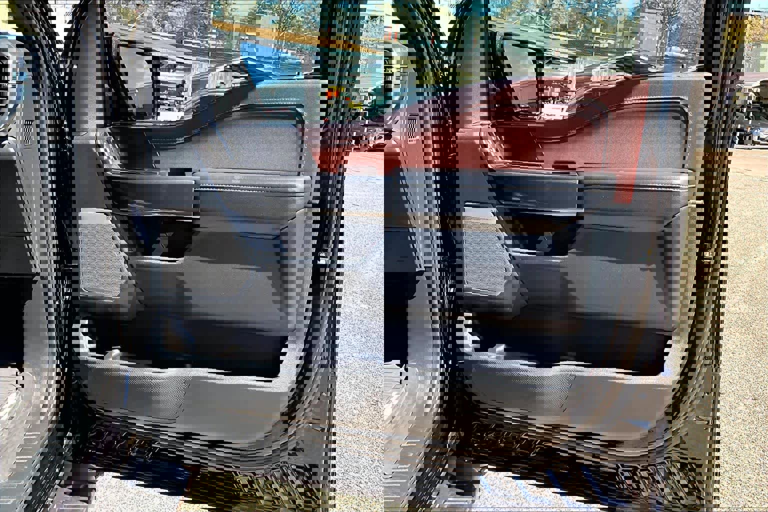 Certified 2023 Ford F150 Lariat image 25