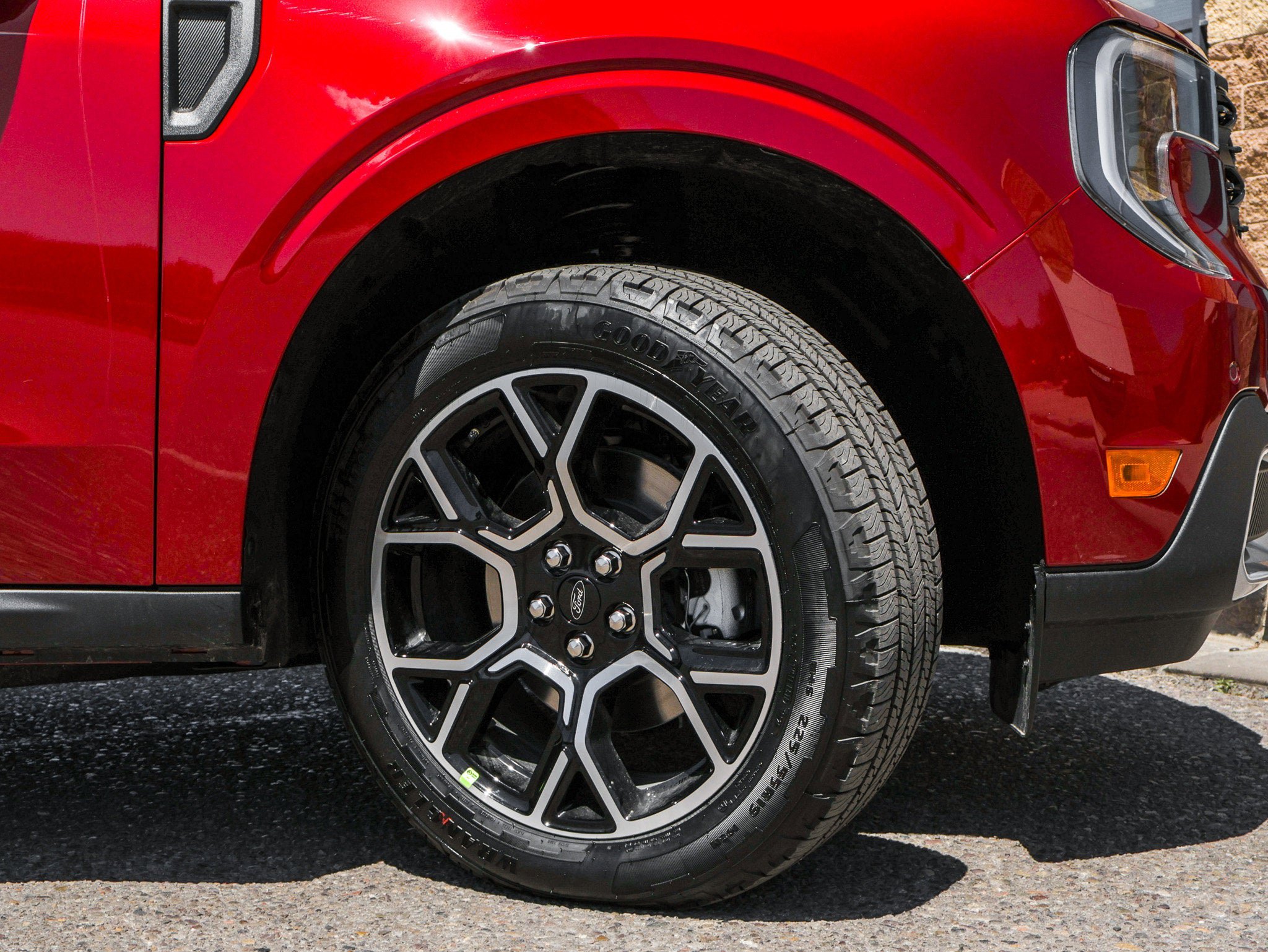 Certified 2026 Ford Maverick XLT FWD image 9