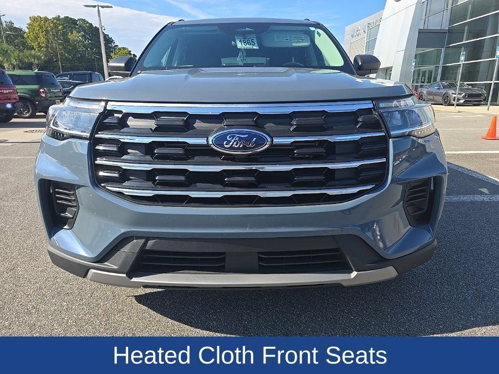 Certified 2025 Ford Explorer Active RWD video 2