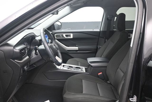 Certified 2024 Ford Explorer XLT AWD/4WD image 6