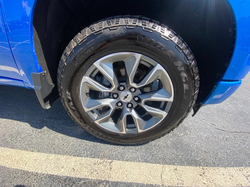 Used 2026 Chevrolet Silverado 1500 RST AWD/4WD image 29
