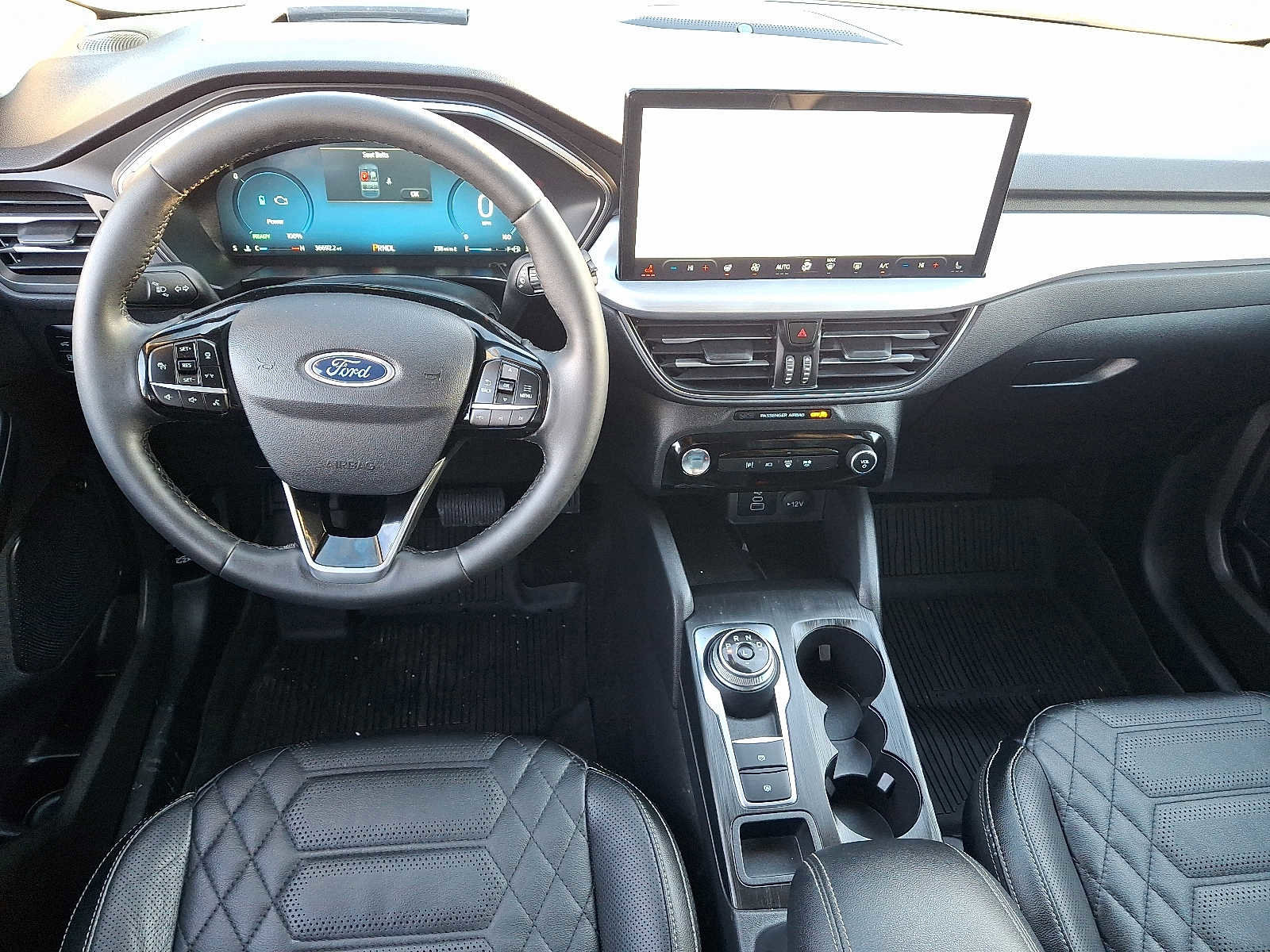 Certified 2024 Ford Escape Platinum w/ Premium Technology Package image 11