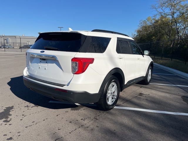 Certified 2023 Ford Explorer XLT image 4
