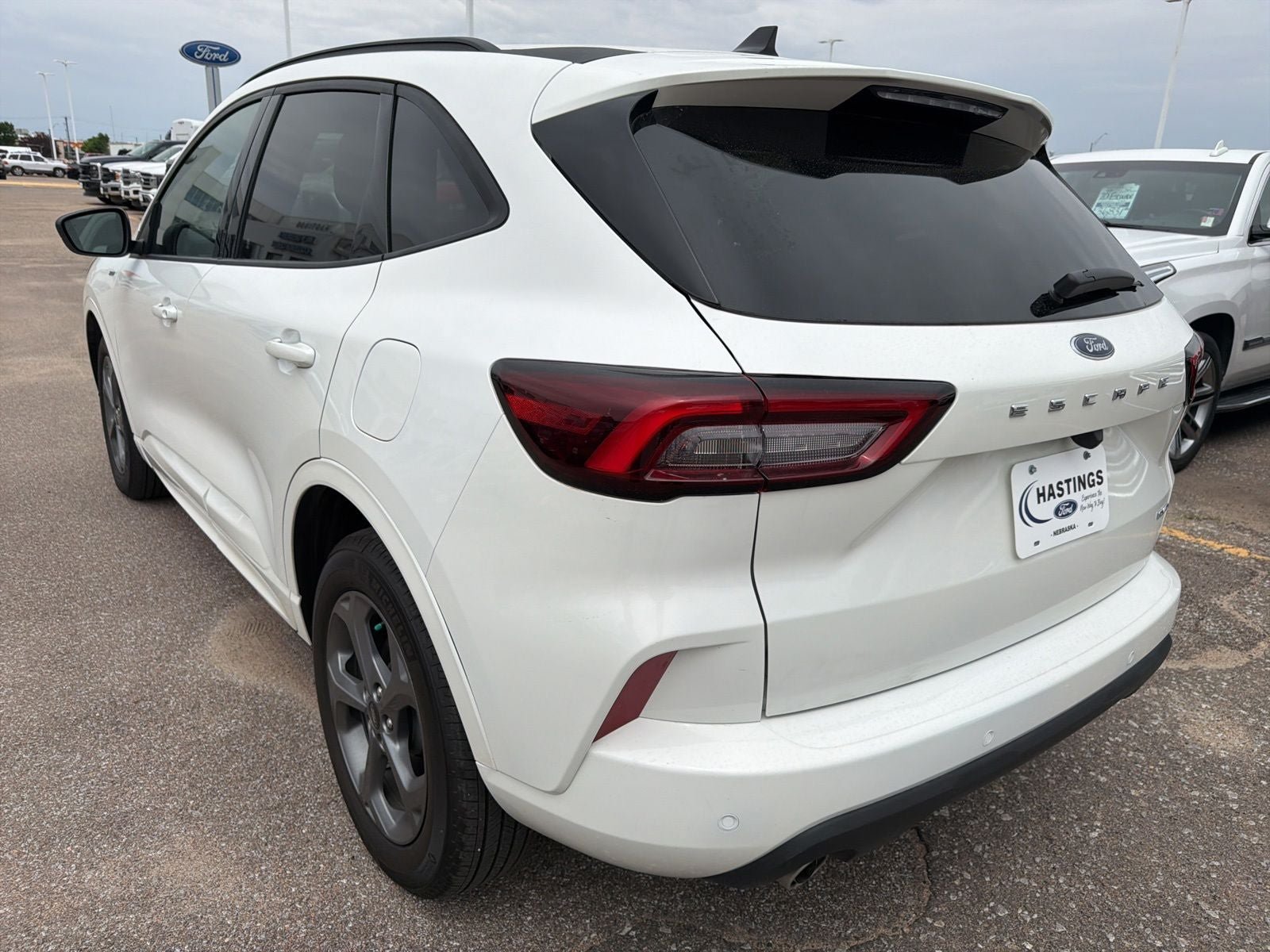 Certified 2023 Ford Escape ST-Line w/ Tech Pack #1 AWD/4WD image 9