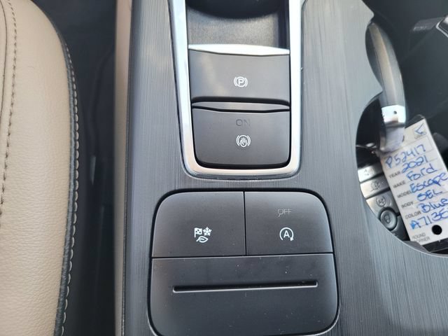 Certified 2021 Ford Escape SEL AWD/4WD image 25