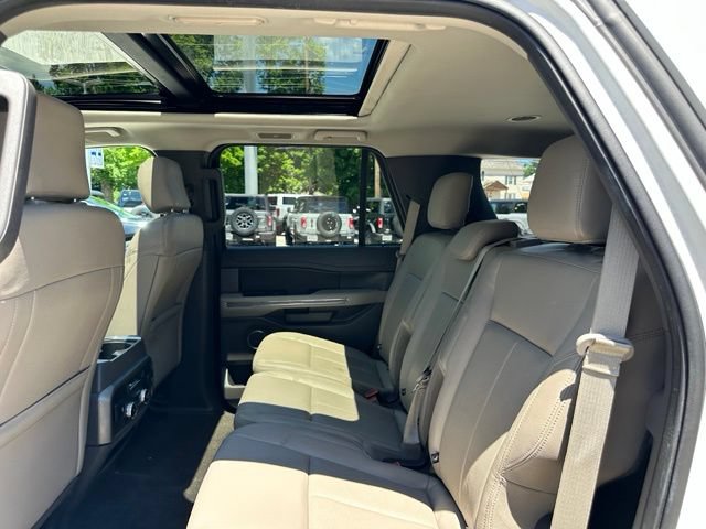 Certified 2020 Ford Expedition XLT w/ Equipment Group 202A AWD/4WD image 44