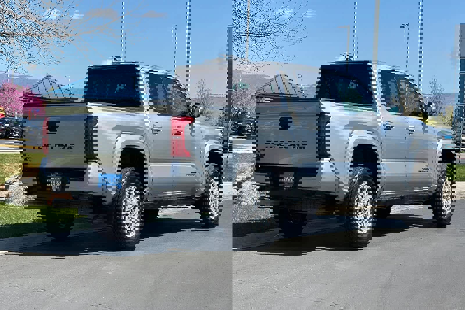 Used 2024 Toyota Tacoma SR5 image 5