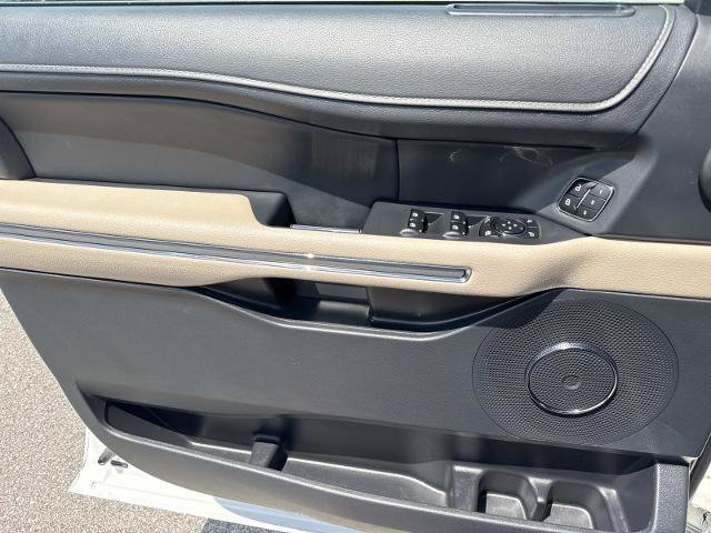 Certified 2024 Ford Expedition XLT RWD image 12