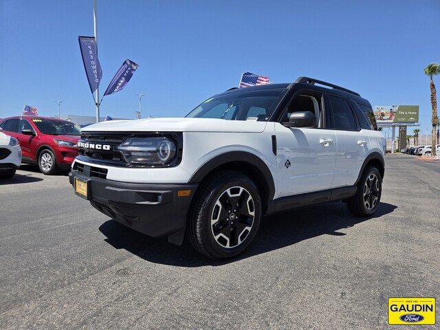 Certified 2023 Ford Bronco Sport Outer Banks AWD/4WD image 3