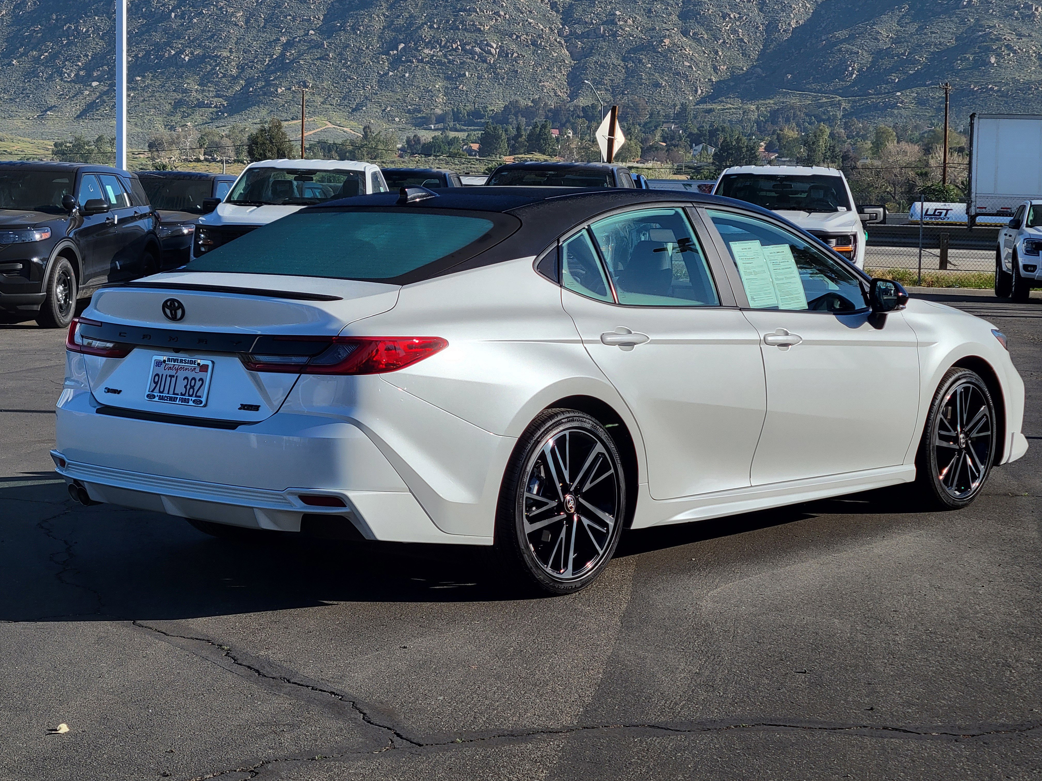 Used 2025 Toyota Camry XSE image 2