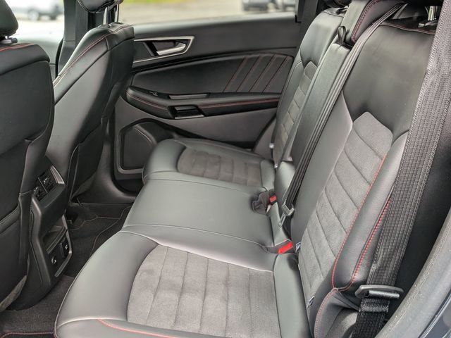 Certified 2024 Ford Edge ST-Line AWD/4WD image 27