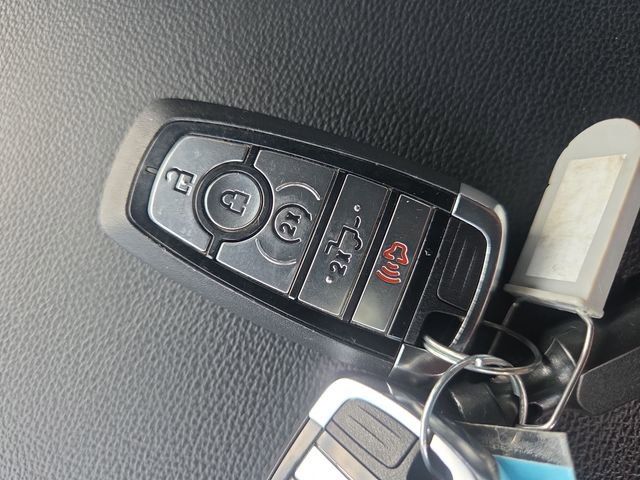 Certified 2024 Ford F350 Lariat w/ Black Appearance Package image 29