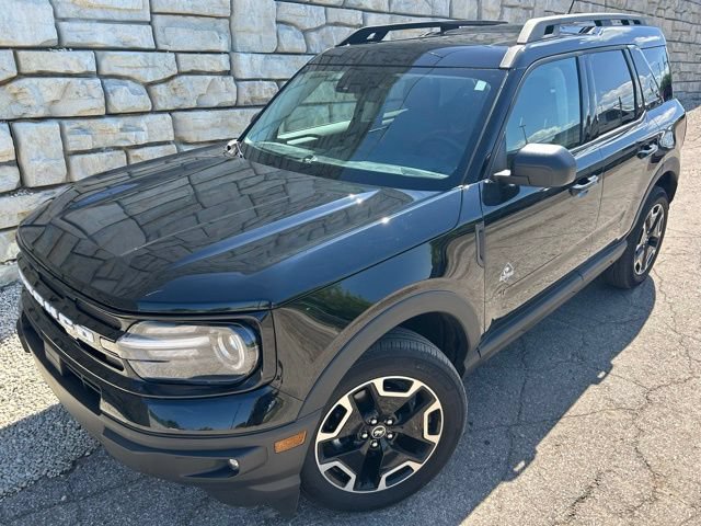Certified 2023 Ford Bronco Sport Outer Banks w/ Tech Package AWD/4WD image 1