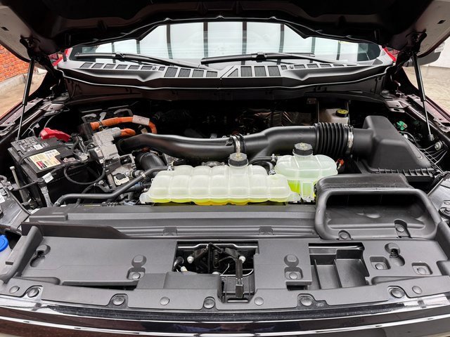 Certified 2025 Ford F150 XLT w/ Equipment Group 303A High image 30