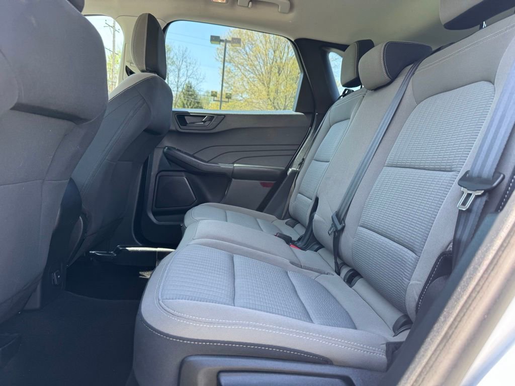 Certified 2022 Ford Escape S AWD/4WD image 19