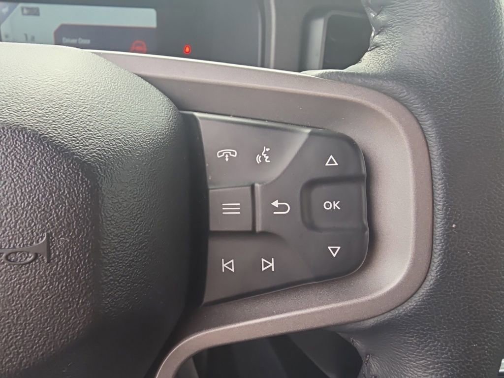 Certified 2024 Ford Bronco Black Diamond image 15