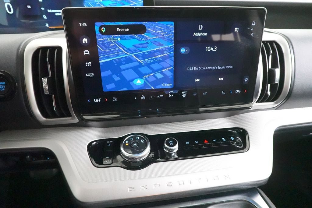 Certified 2025 Ford Expedition Active AWD/4WD image 15