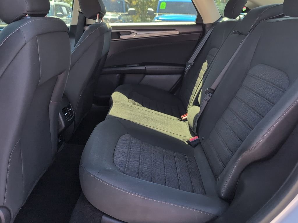 Certified 2020 Ford Fusion SE image 11