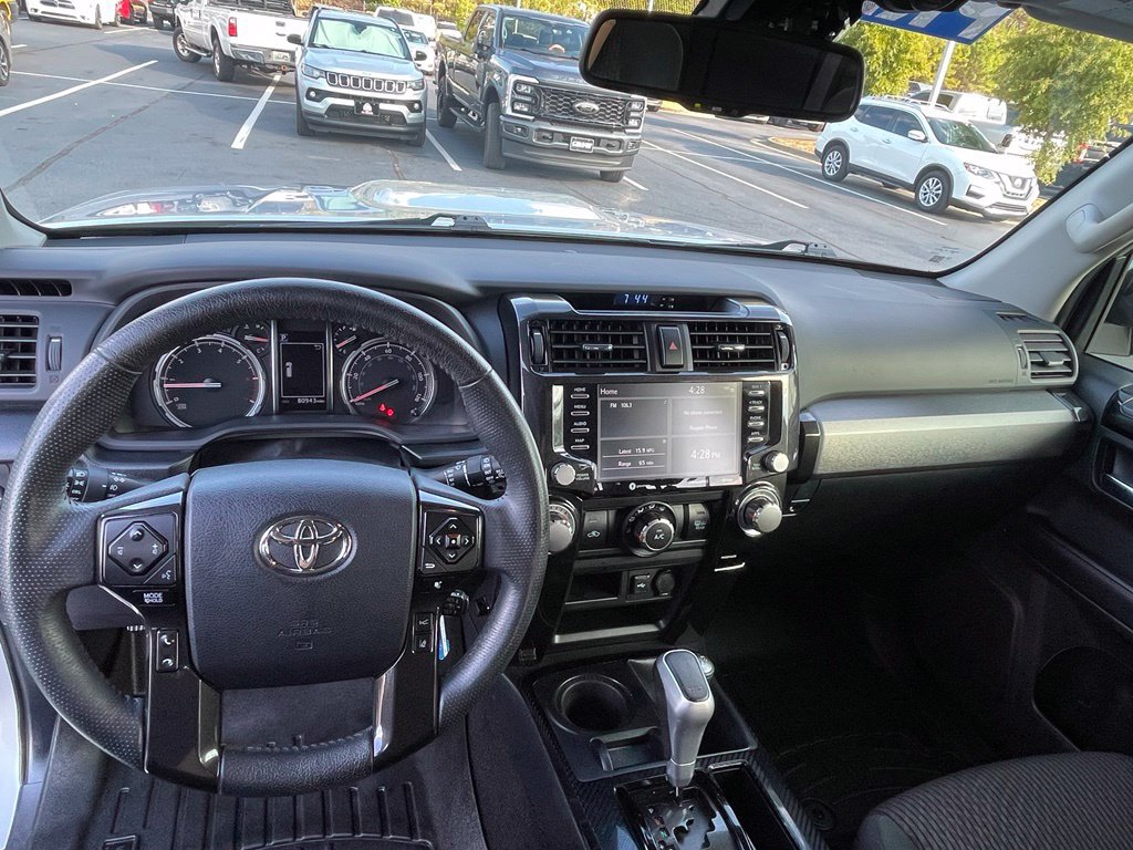 Used 2020 Toyota 4Runner TRD Off-Road AWD/4WD image 14