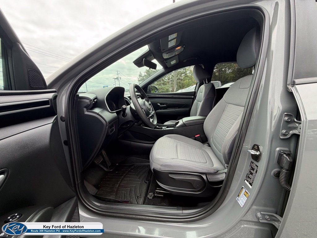 Used 2024 Hyundai Santa Cruz SE FWD image 18