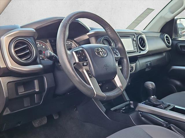 Used 2017 Toyota Tacoma SR5 w/ Tow Package AWD/4WD image 10
