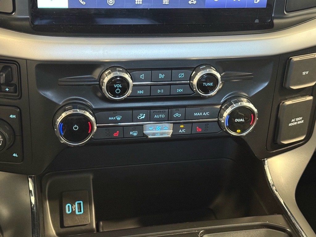 Certified 2022 Ford F150 XLT w/ Equipment Group 302A High image 17