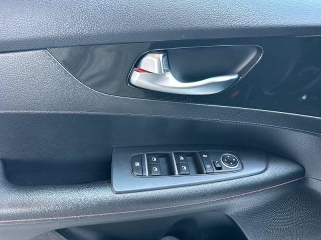Used 2020 Kia Forte GT FWD image 10