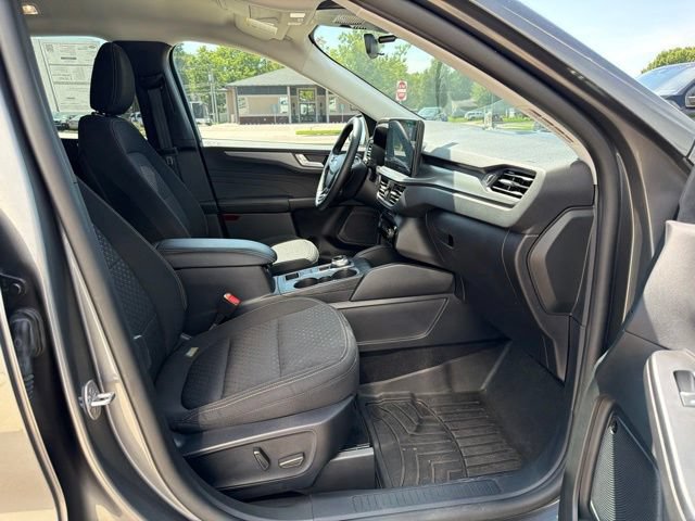 Certified 2025 Ford Escape Active w/ Active Premium Tech Pack AWD/4WD image 10