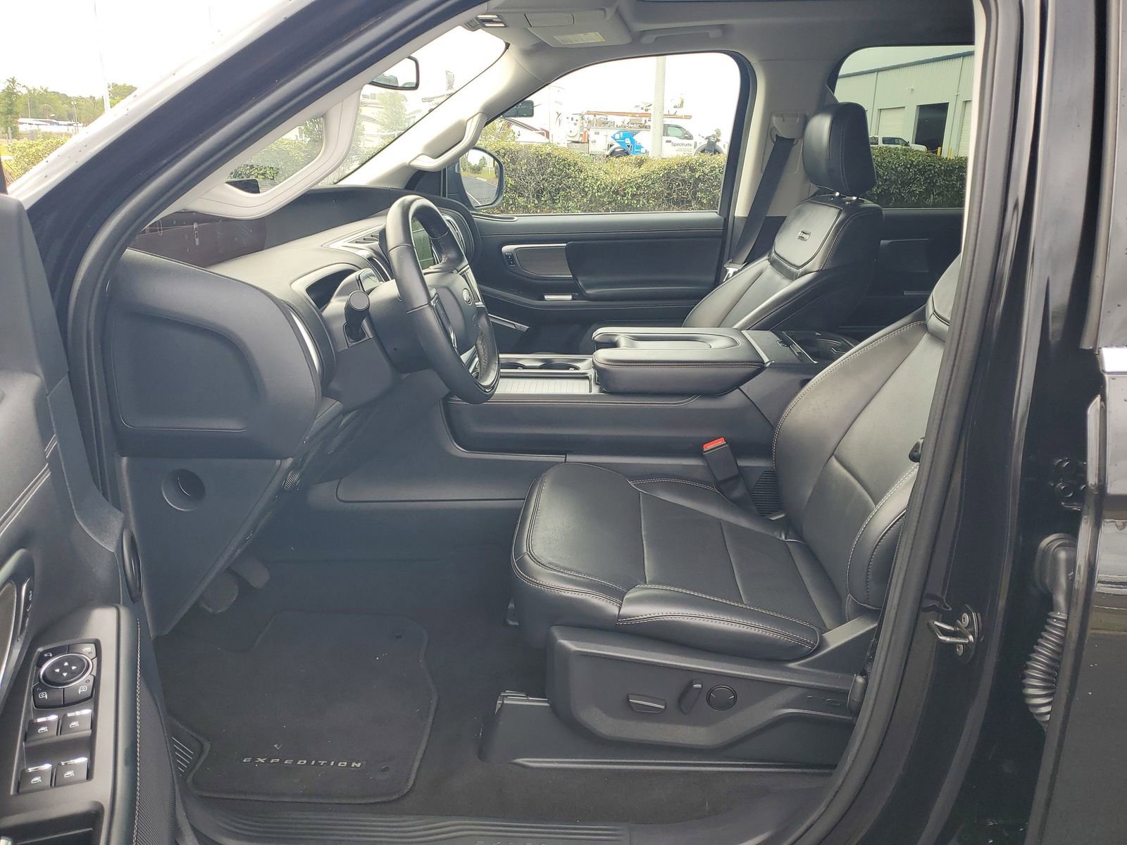 Certified 2025 Ford Expedition Max Platinum AWD/4WD image 20