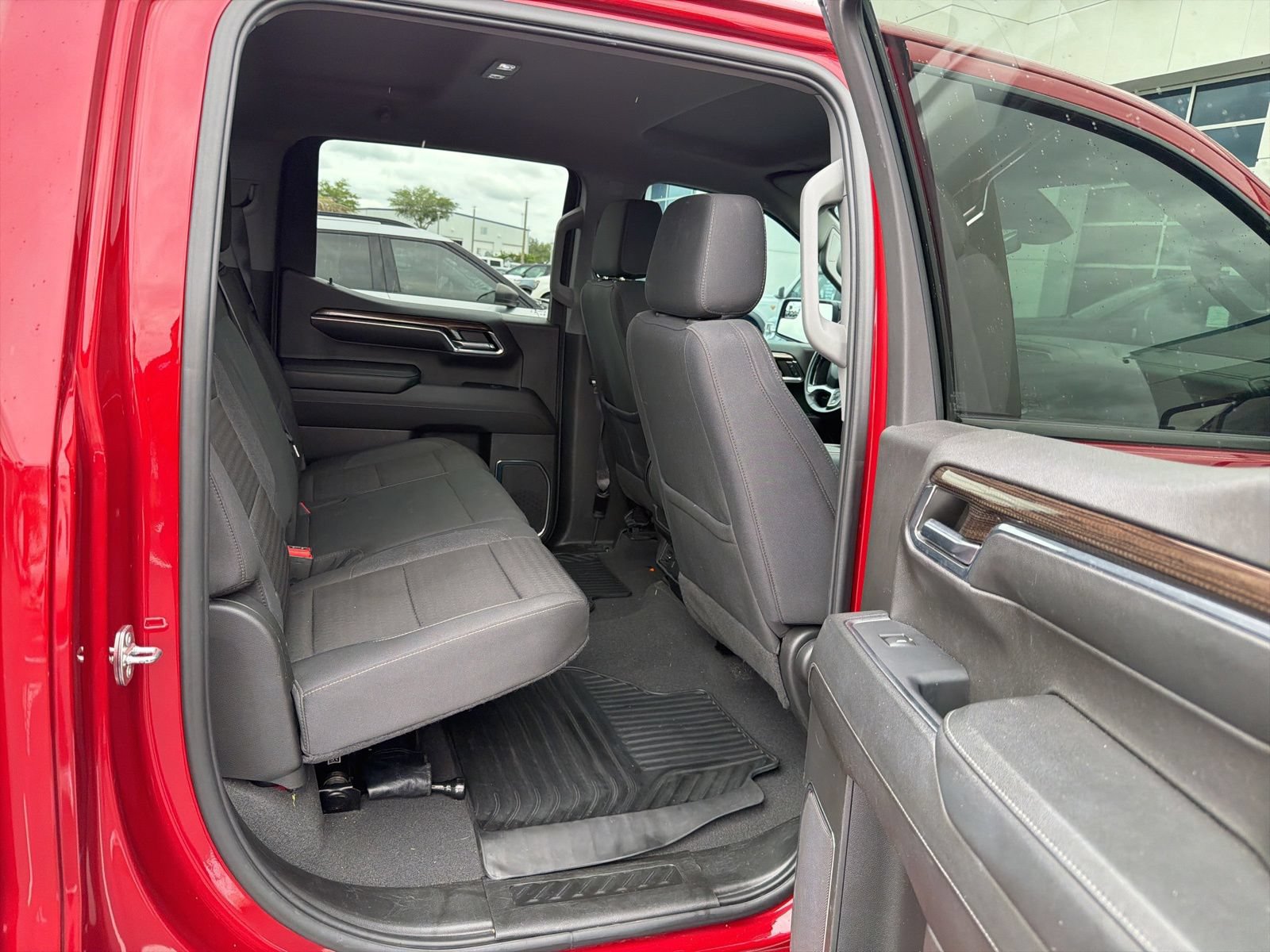 Used 2024 Chevrolet Silverado 1500 RST AWD/4WD image 10