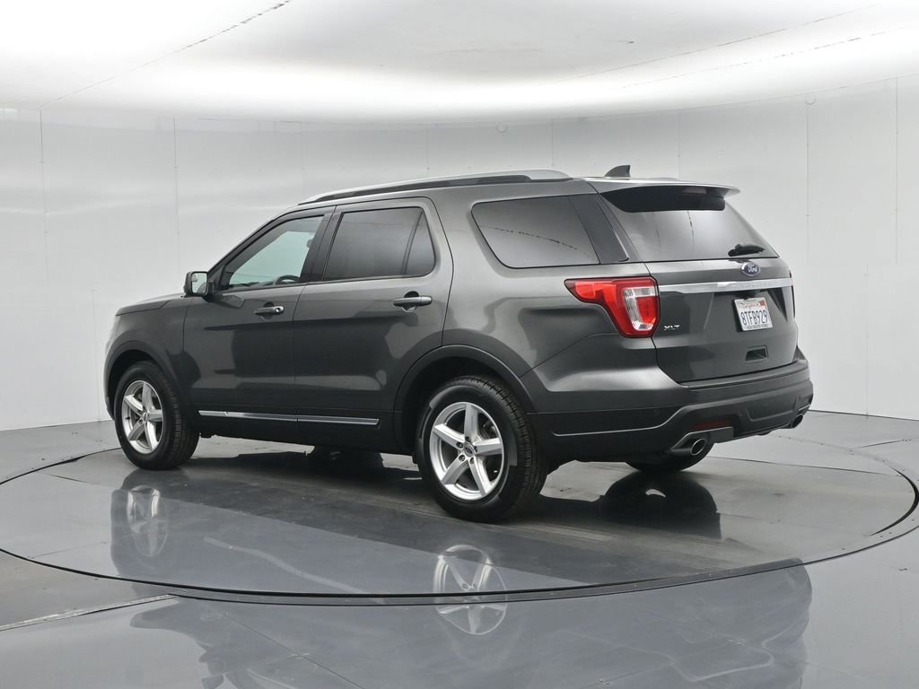 Certified 2018 Ford Explorer XLT image 18