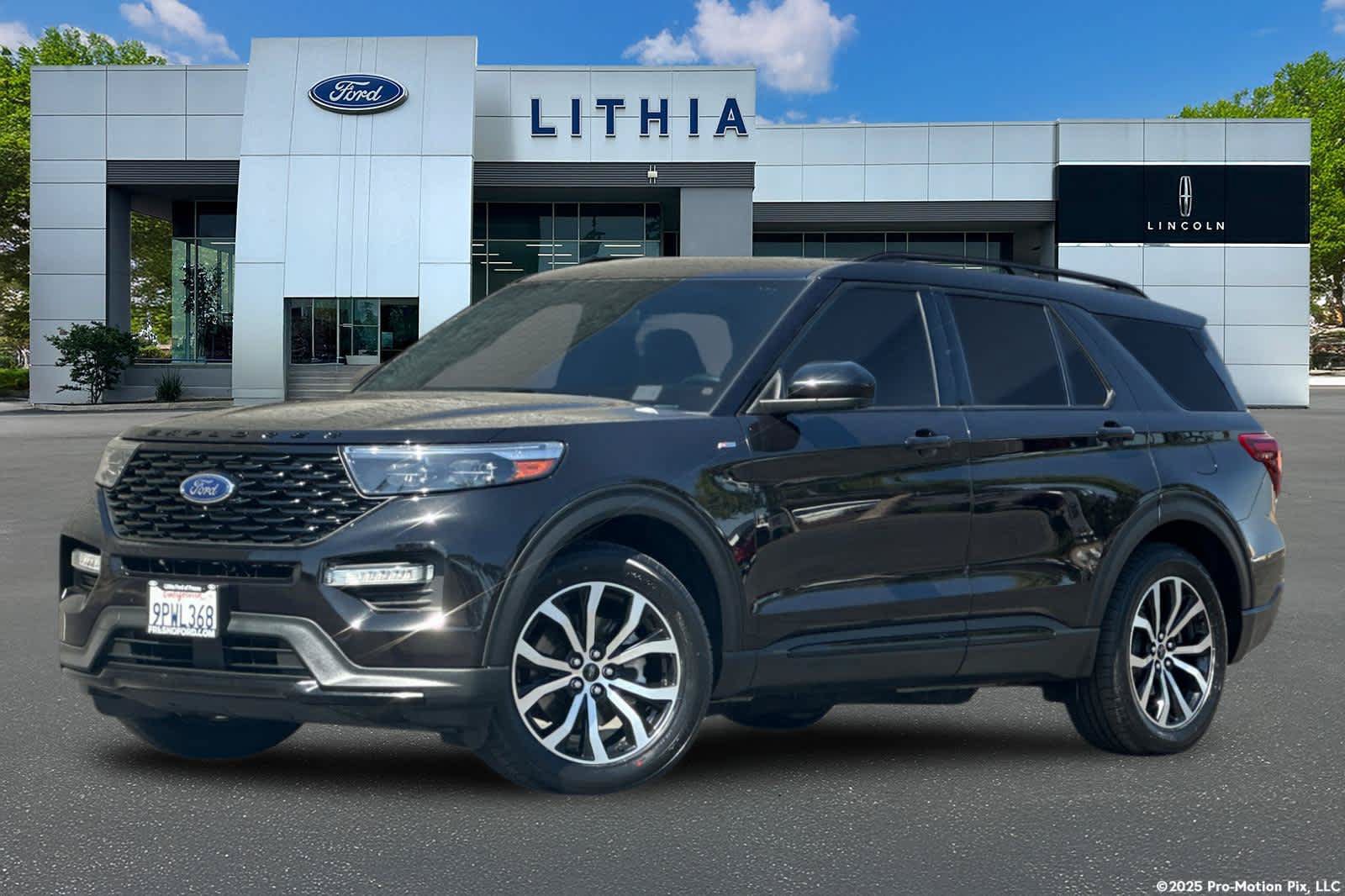 Certified 2022 Ford Explorer ST-Line RWD image 1