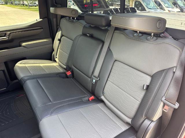 Used 2024 Chevrolet Silverado 1500 ZR2 w/ Technology Package AWD/4WD image 11