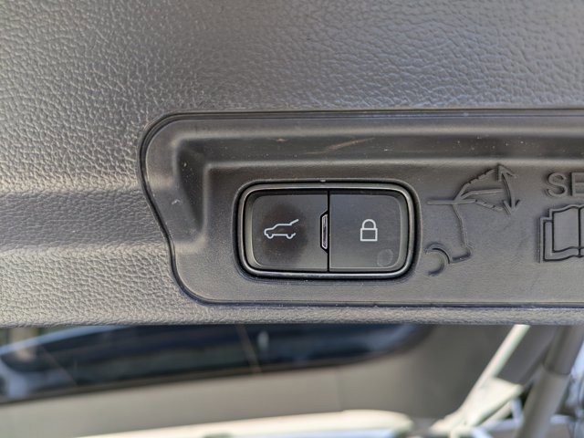 Certified 2020 Ford Explorer Limited image 21