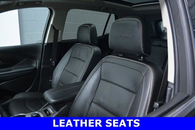 Used 2018 GMC Terrain Denali w/ Advanced Safety Package image 8