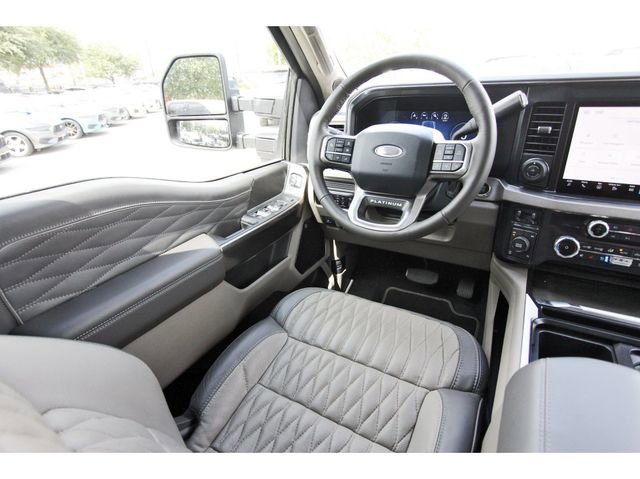 Certified 2026 Ford F250 Platinum w/ Platinum Plus Package AWD/4WD image 7