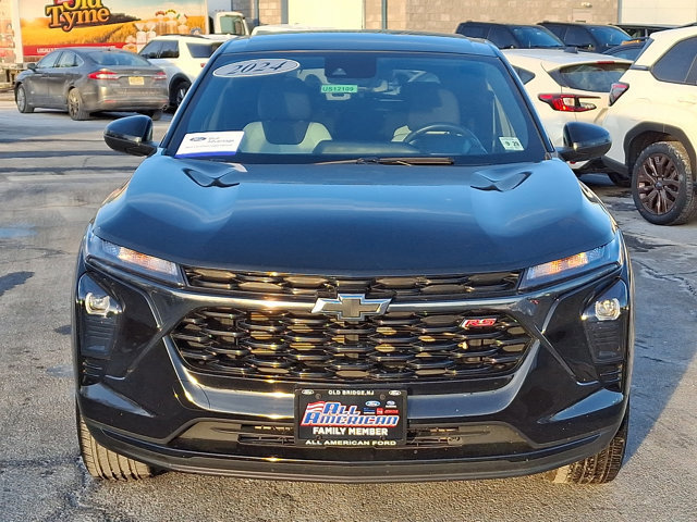 Used 2024 Chevrolet Trax RS w/ Driver Confidence Package image 12