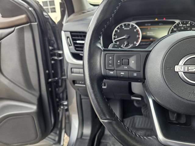 Used 2023 Nissan Rogue SL w/ SL Premium Package image 24