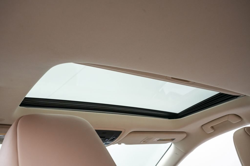 Used 2022 Lexus RX 350 FWD w/ Premium Package image 21