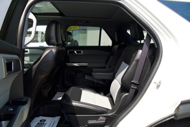 Certified 2023 Ford Explorer XLT w/ Equipment Group 202A AWD/4WD image 28
