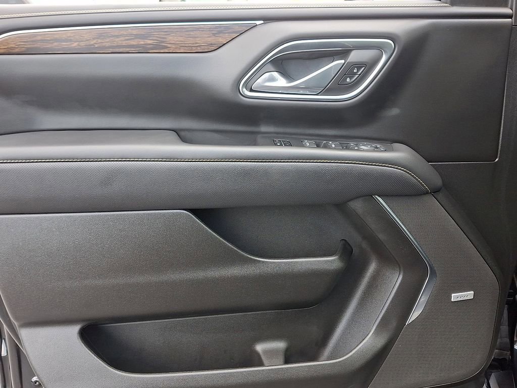 Used 2023 Chevrolet Tahoe Premier w/ Advanced Technology Package image 14
