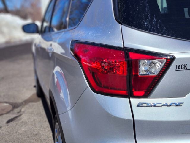 Certified 2019 Ford Escape Titanium image 9