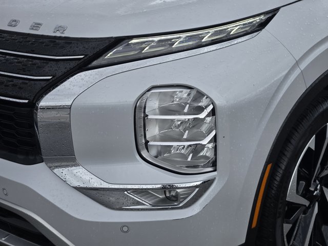 Used 2024 Mitsubishi Outlander SE FWD image 9