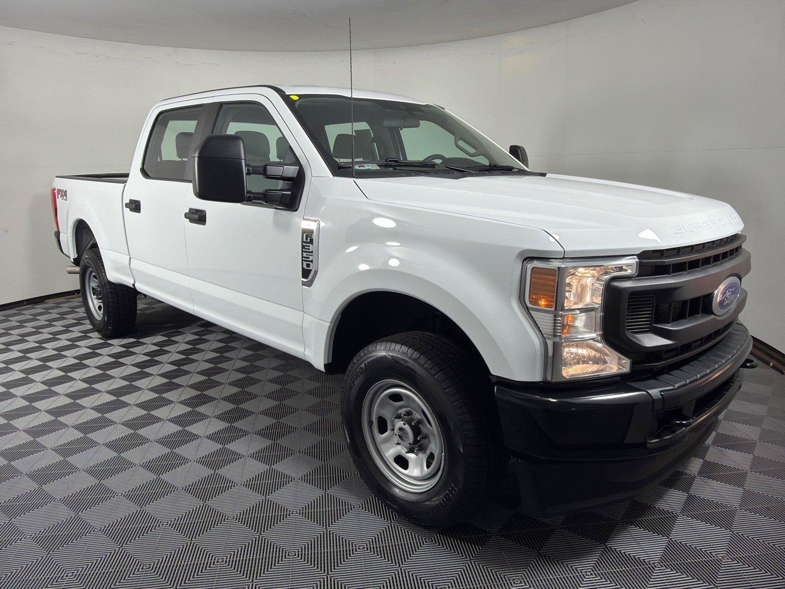 Certified 2022 Ford F350 XL w/ FX4 Off-Road Package AWD/4WD image 10